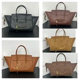 Picture of Celine Handbags _SKUfw225667125fw